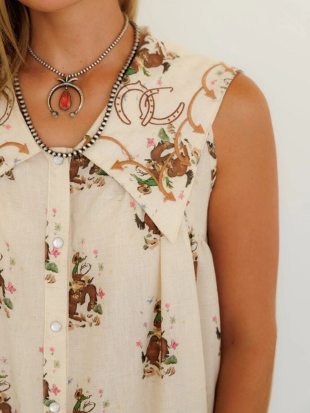 Howdy Hanny Cowboy Embroidery Dress NEW - Picture 3 of 3